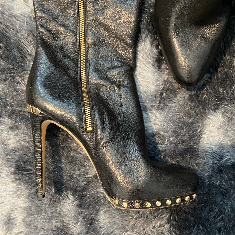 Michael Kors Gold Rivet Boots. - Picture 2 of 8